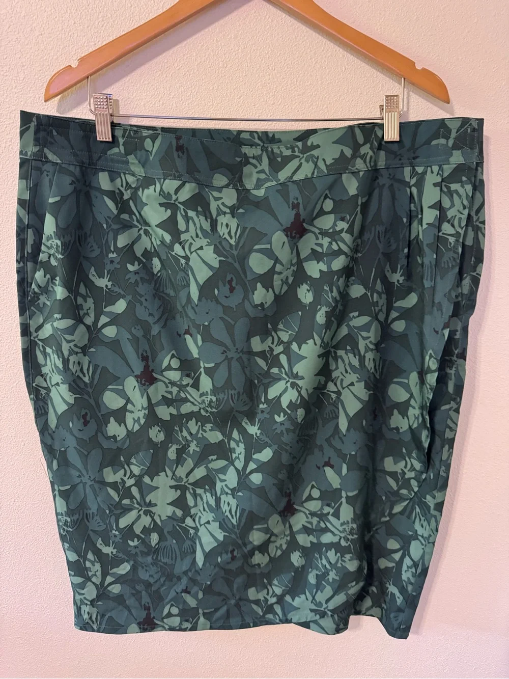 RipSkirt Hawaii Green Camo Floral Mini Wrap Skirt Velcro Resort Length 3-XXL